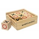 Spiel Tic Tac Toe in Holzbox